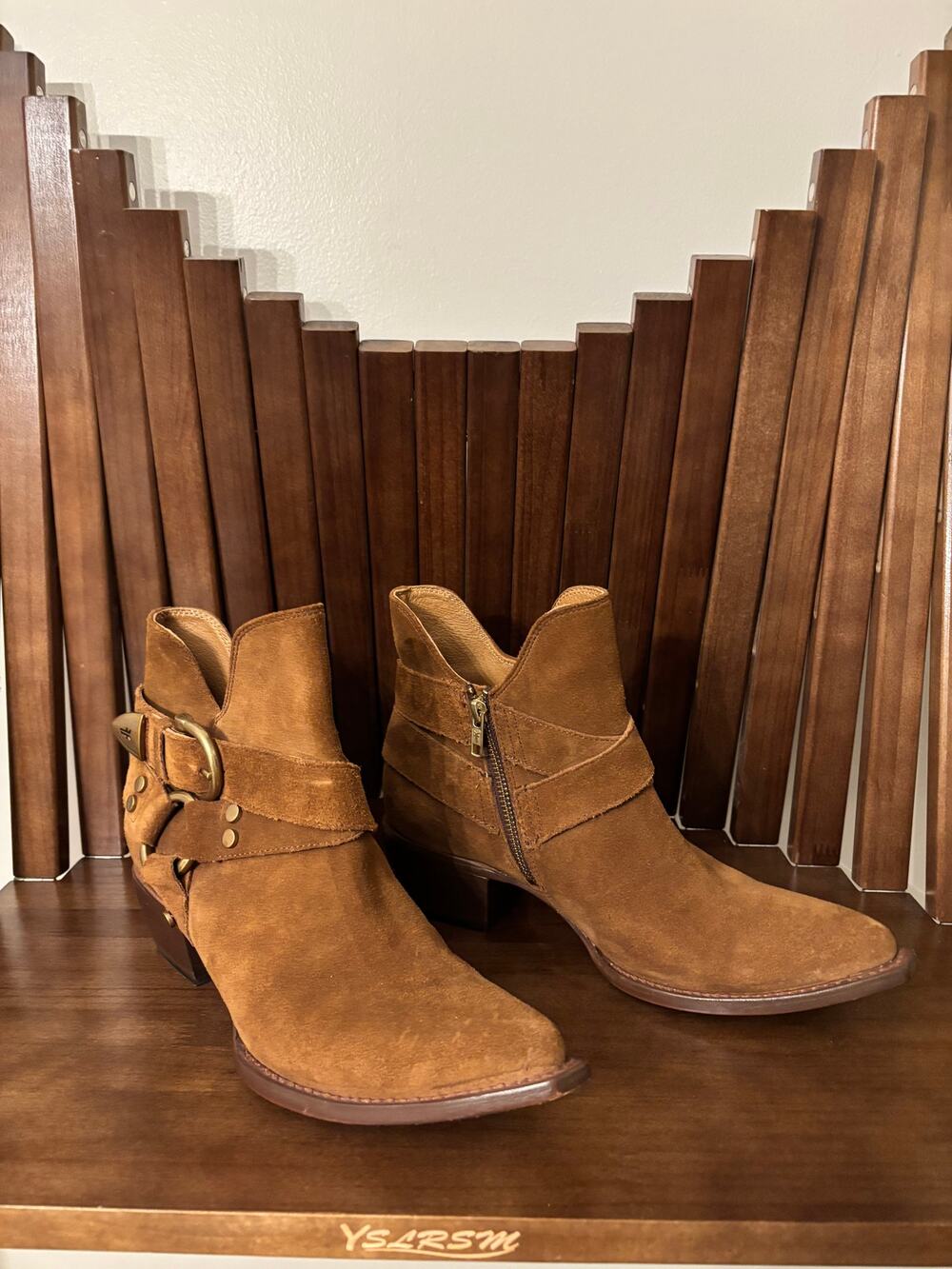 FRYE Veronica Bootie Brown Suede Ankle Boots Womens Size 10B Great Condition